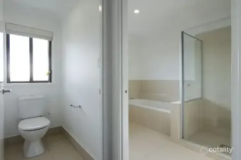Property photo of 30 Girraween Crescent Parkinson QLD 4115