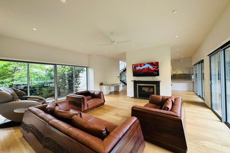 Property photo of 2/5 Lincoln Avenue Mont Albert North VIC 3129