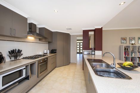 Property photo of 8 Oceanrunner Boulevard Shoalwater WA 6169