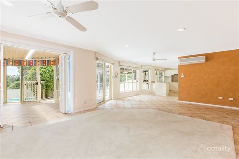 Property photo of 19 Gloucester Circuit Albion Park NSW 2527