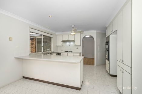 Property photo of 12 Ballard Place Doonside NSW 2767