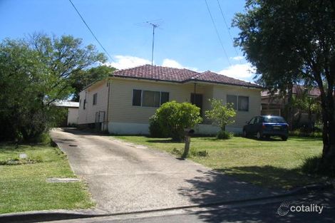 6 Newton St, Guildford West, NSW 2161