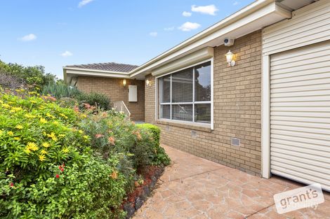 Property photo of 17 Bradley Terrace Narre Warren VIC 3805