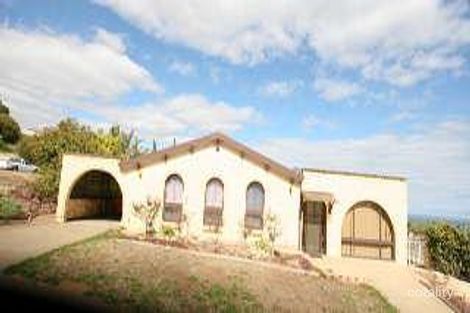 5 Mayflower Cres, Hallett Cove, SA 5158