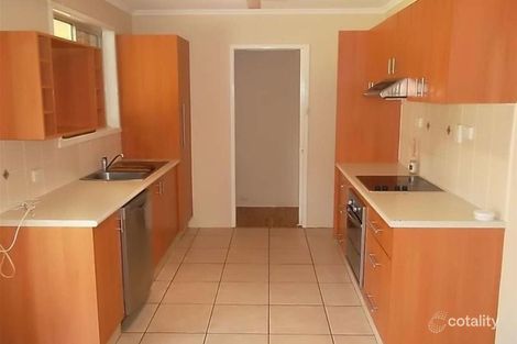 Property photo of 25 Knockator Crescent Centenary Heights QLD 4350