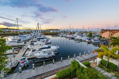 Property photo of 102 John Lund Drive Hope Island QLD 4212