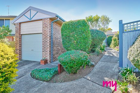 Property photo of 4 Mann Place St Helens Park NSW 2560