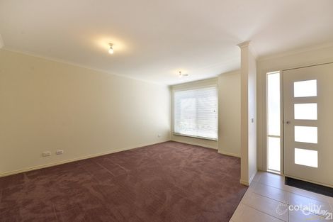 Property photo of 51 Banfield Place Lyndhurst VIC 3975