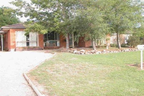 19 Campbell Cres, Moss Vale, NSW 2577