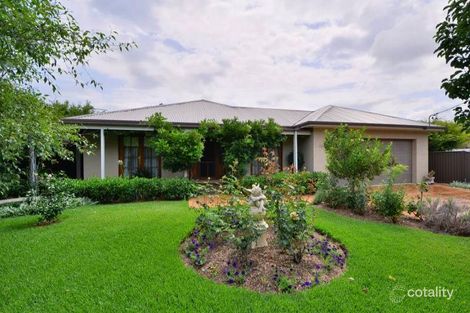 10 Claremont St, Richmond, NSW 2753