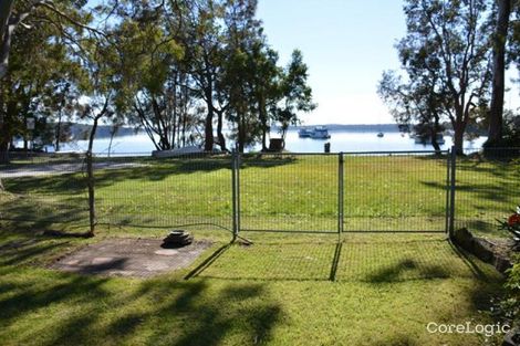 Property photo of 53 Kullaroo Road Summerland Point NSW 2259