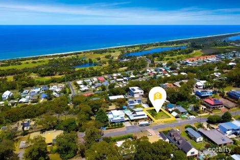 12 Sandbar Dr, Lakes Entrance, VIC 3909