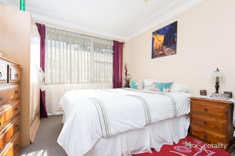 Property photo of 2/151 Windang Road Windang NSW 2528