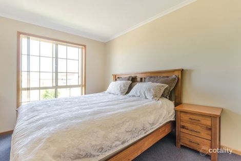 2 Jackson Ct, Grovedale, VIC 3216