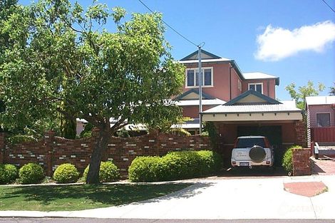 30 Collins St, Kensington, WA 6151