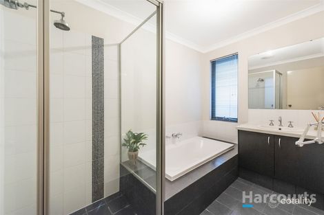 Property photo of 3 Geneva Heights Hocking WA 6065