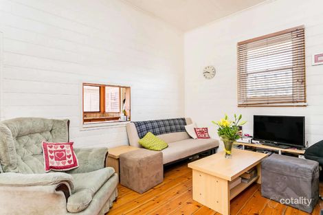 Property photo of 22 Walker Street Birkenhead SA 5015