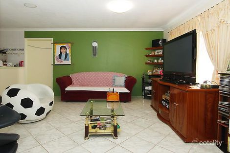 Property photo of 16 Tintagel Place Ballajura WA 6066