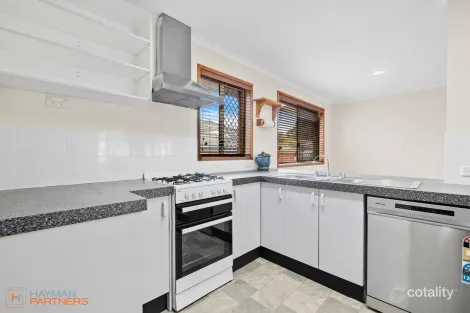 Property photo of 1 West Place Banks ACT 2906