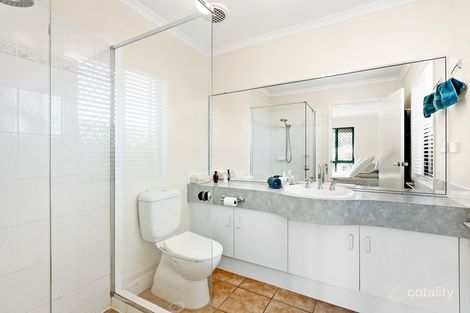Property photo of 4 Glasshouse Crescent Forest Lake QLD 4078