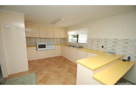 Property photo of 3 Walk Street Thabeban QLD 4670
