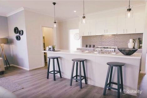 Property photo of 20 Verdant Drive Clyde North VIC 3978