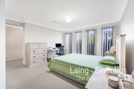 Property photo of 16 Huntington Street Ropes Crossing NSW 2760