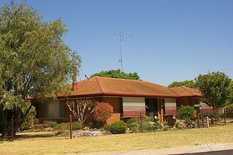 12 Pamela St, Darling Heights, QLD 4350