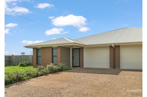 2 Nash Dr, Glenvale, QLD 4350