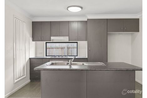 Property photo of 2 Nash Drive Glenvale QLD 4350