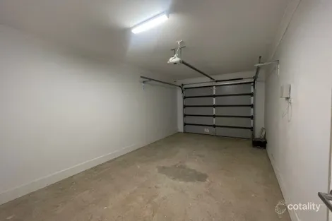 Property photo of 11 Oleander Circuit Beveridge VIC 3753