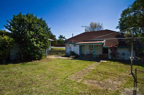 672 Waterworks Rd, Ashgrove, QLD 4060