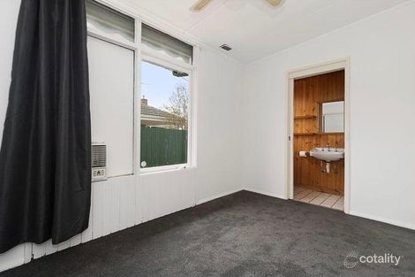 Property photo of 17 Fellowes Street Seaford VIC 3198