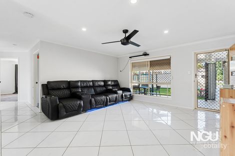 Property photo of 11 Carlton Close Bethania QLD 4205