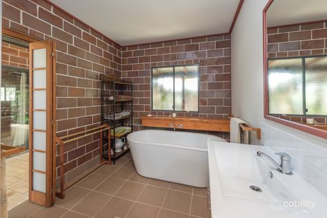 Property photo of 97 Oakview Drive Redridge QLD 4660