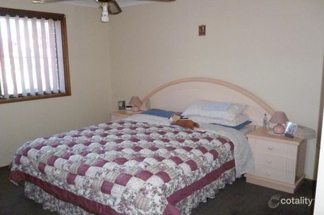 Property photo of 9 Abbott Close Edensor Park NSW 2176