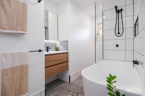 Property photo of 2 Callaghan Drive Taranganba QLD 4703