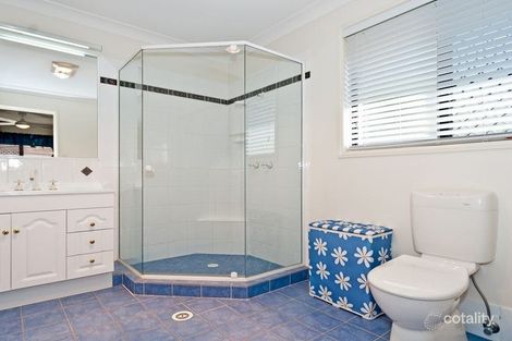 Property photo of 3 Sandhurst Place Brassall QLD 4305