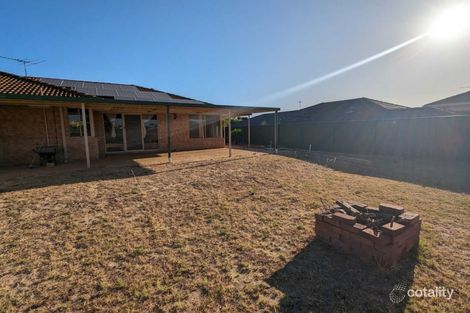 Property photo of 16 Calytrix Crescent Success WA 6164