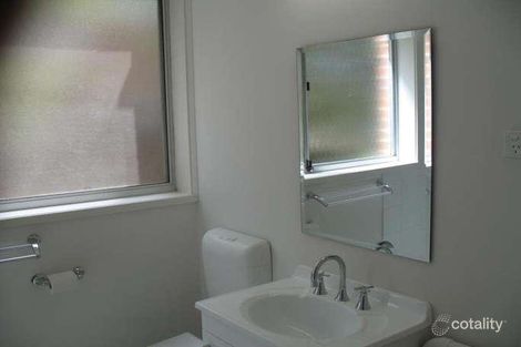 Property photo of 1/10 Osborne Avenue Glen Iris VIC 3146