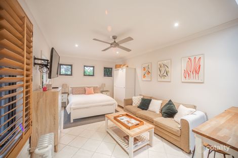 Property photo of 28 Seabeach Avenue Mona Vale NSW 2103