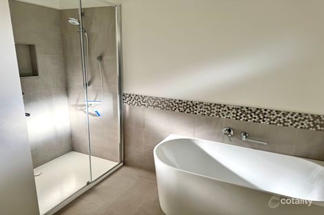 Property photo of 70 Regent Street Port Fairy VIC 3284