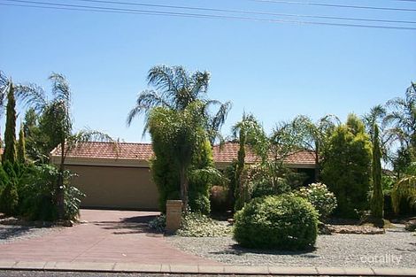 33 Palmer Cres, High Wycombe, WA 6057