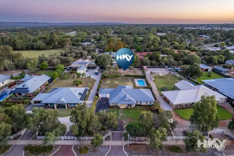 250 Banrock Dr, The Vines, WA 6069