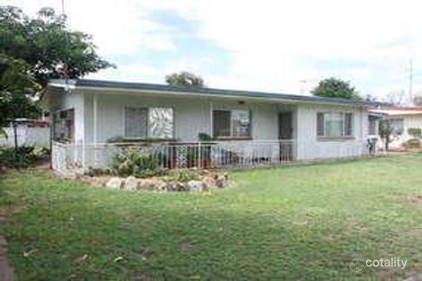 Property photo of 4 Opal Lane Emerald QLD 4720