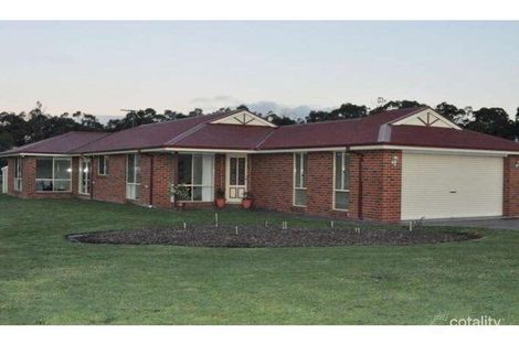 70 Follett Dr, Nyora, VIC 3987