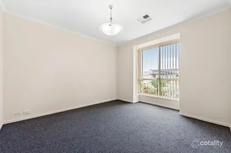 Property photo of 82 Wentworth Parade Hindmarsh Island SA 5214