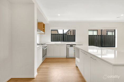 Property photo of 51 Pascal Crescent Kalkallo VIC 3064