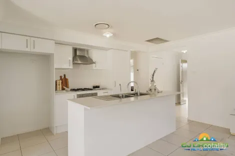 Property photo of 8 Lance Street Oran Park NSW 2570