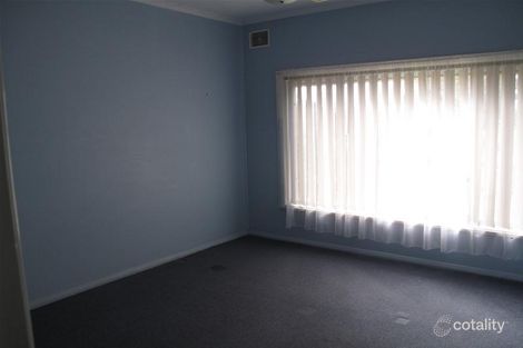 Property photo of 17 North Terrace Maitland SA 5573